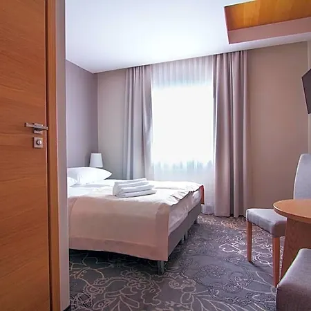 Inn Magnolia-airport Modlin