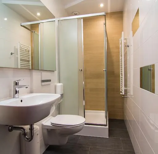 Inn Magnolia-airport Modlin 3*