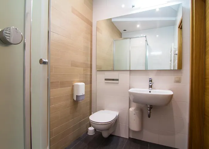 Magnolia-airport Modlin